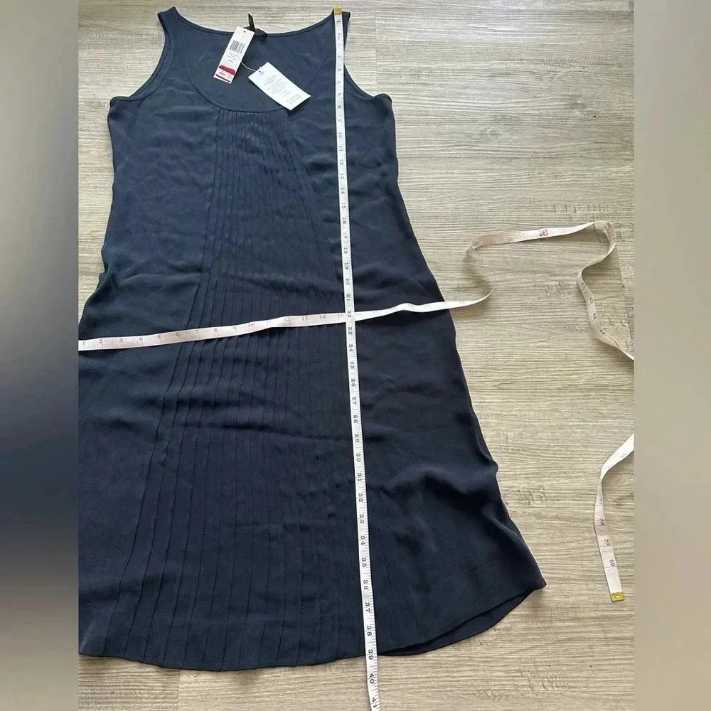 J crew silk dress navy blue color super elegant and fresh Sz XS fits like M - Picture 5 of 7